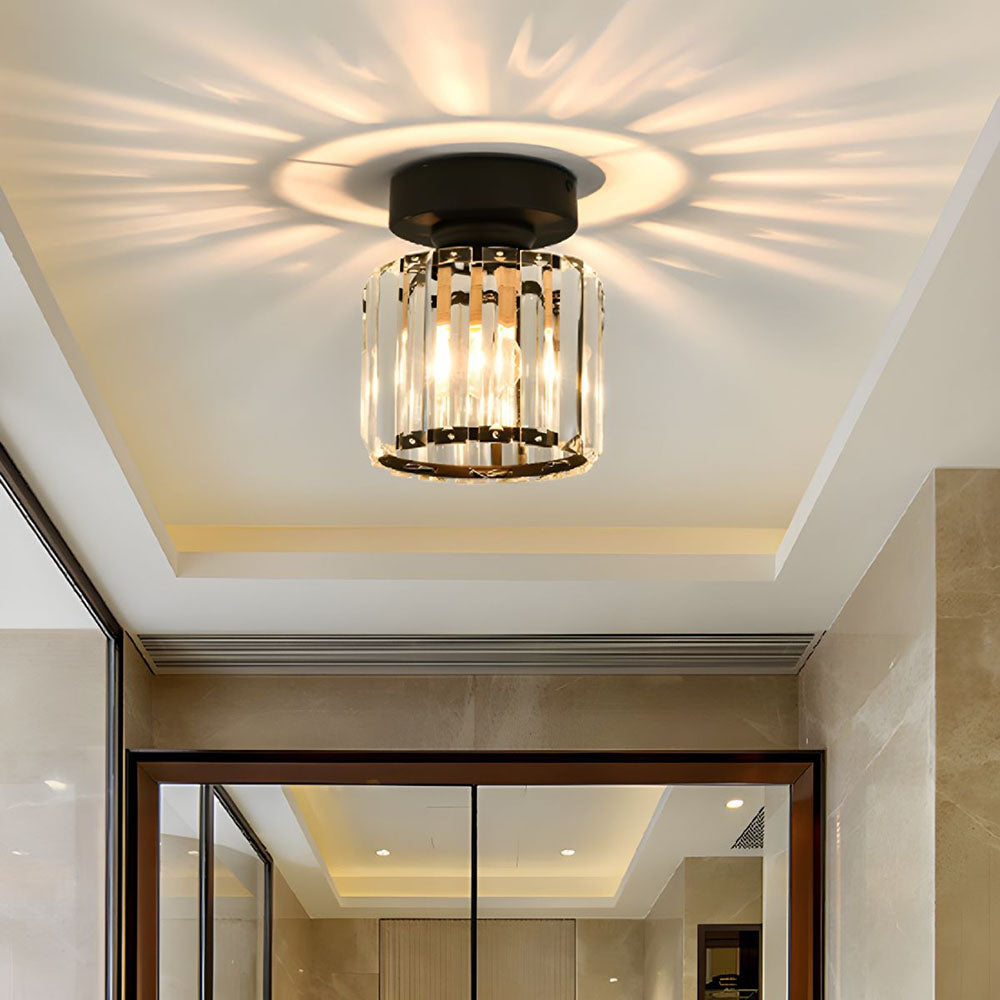 Kristallen Plafondlamp Met Messing Afwerking Voor Een Luxe & Warme Sfeer