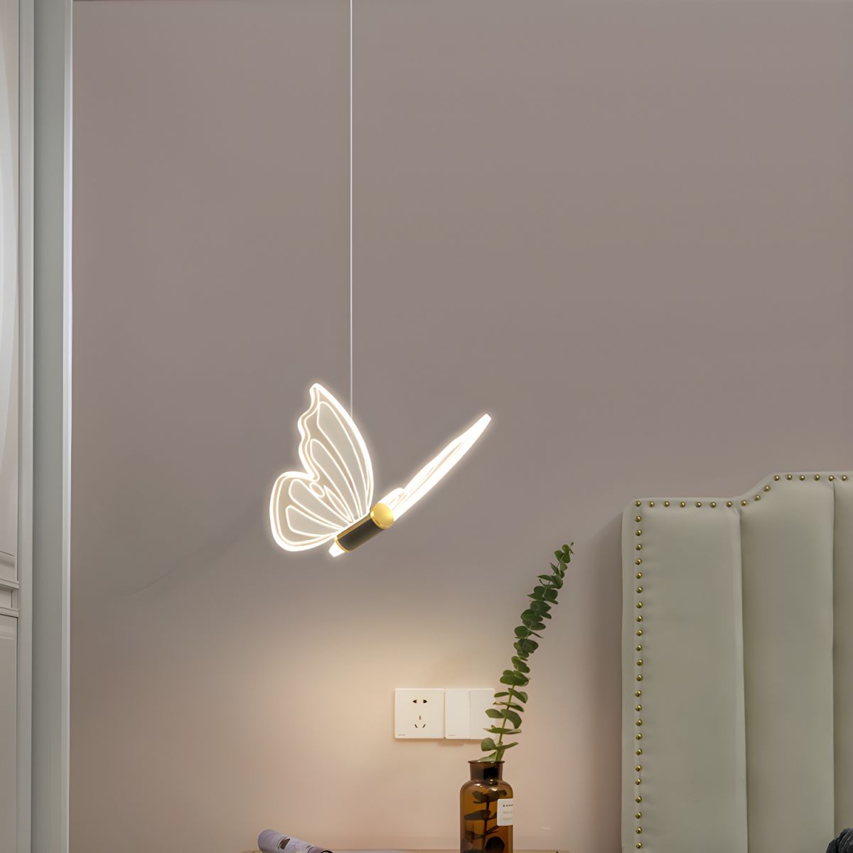 ButterflyGlow - Elegante Hanglamp met Vlinderdesign | Sfeervolle Plafondlamp voor Woonkamer of Kinderkamer