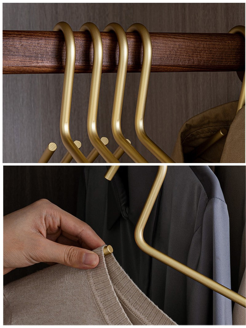 Set Van 5 Luxe Metalen Kledinghangers In Mat Goud/Zilver Voor Een Stijlvolle Garderobe