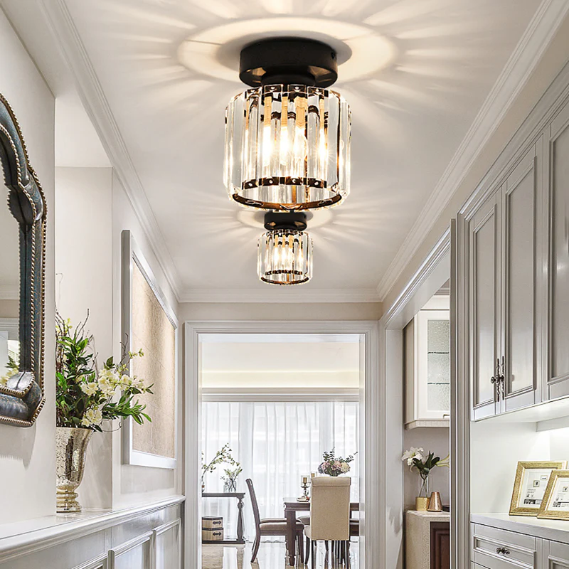 Kristallen Plafondlamp Met Messing Afwerking Voor Een Luxe & Warme Sfeer