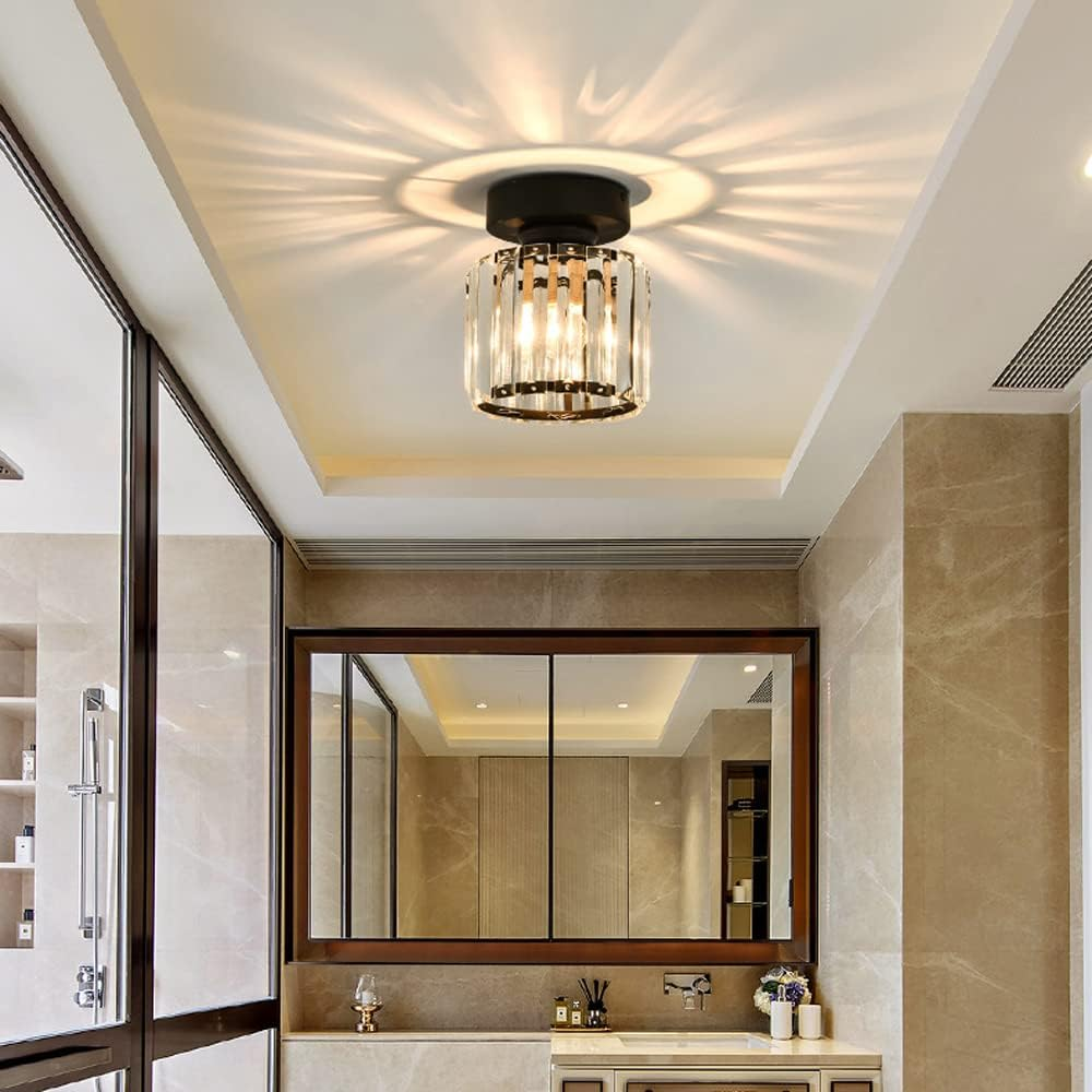 Kristallen Plafondlamp Met Messing Afwerking Voor Een Luxe & Warme Sfeer