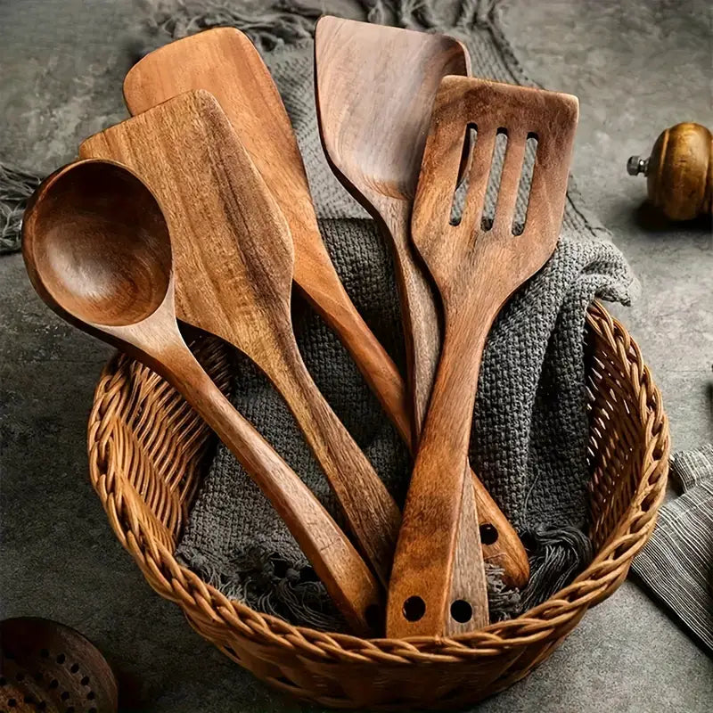 Luxe Keukenset Van Natuurlijk Teakhout Voor Een Warme & Stijlvolle Keuken