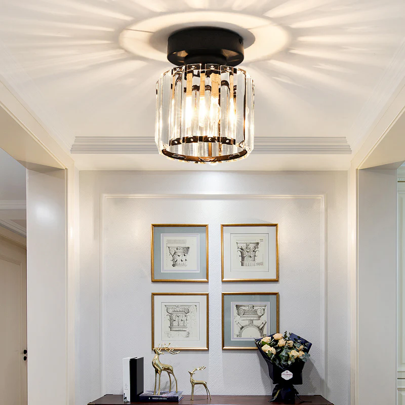 Kristallen Plafondlamp Met Messing Afwerking Voor Een Luxe & Warme Sfeer