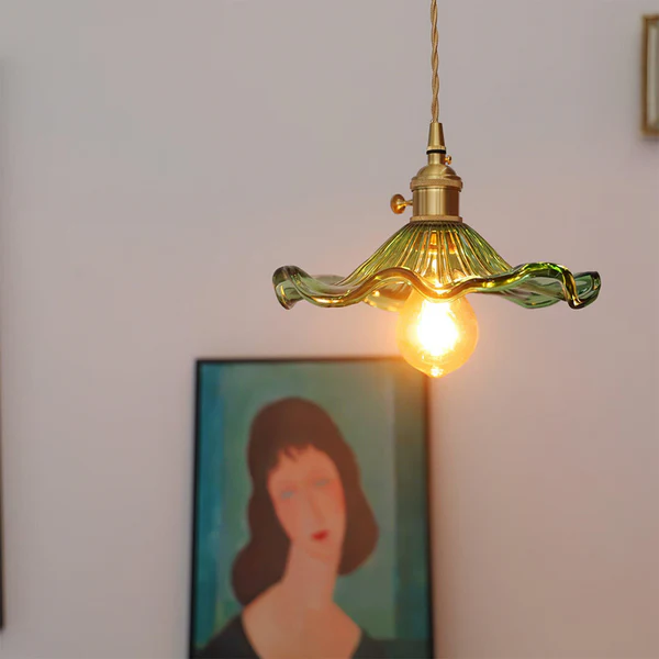 Stijlvolle Hanglamp In Hibiscusbloem Design – Glas & Messing – E27 Fitting