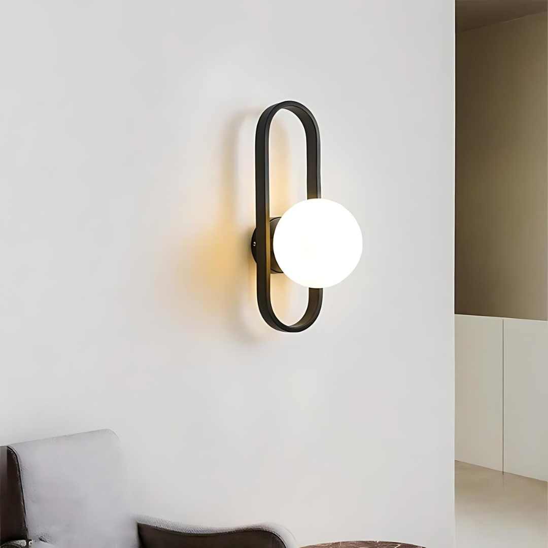 Minimalistische Wandlamp met LED Verlichting voor een Elegante Sfeer