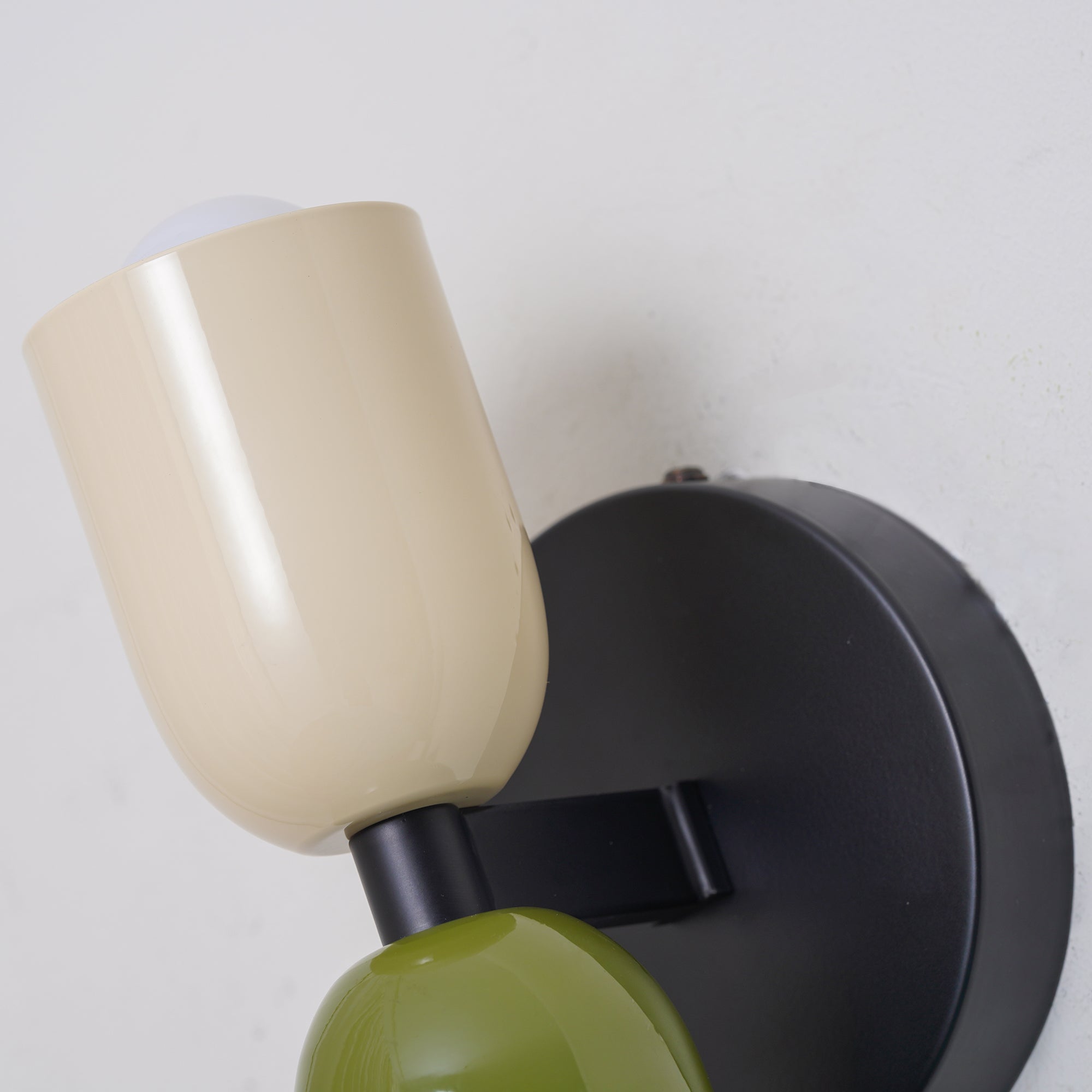 Vintage Wandlamp met Dubbele Kop - Stijlvolle Verlichting voor je Huis