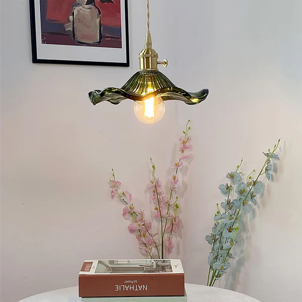 Stijlvolle Hanglamp In Hibiscusbloem Design – Glas & Messing – E27 Fitting