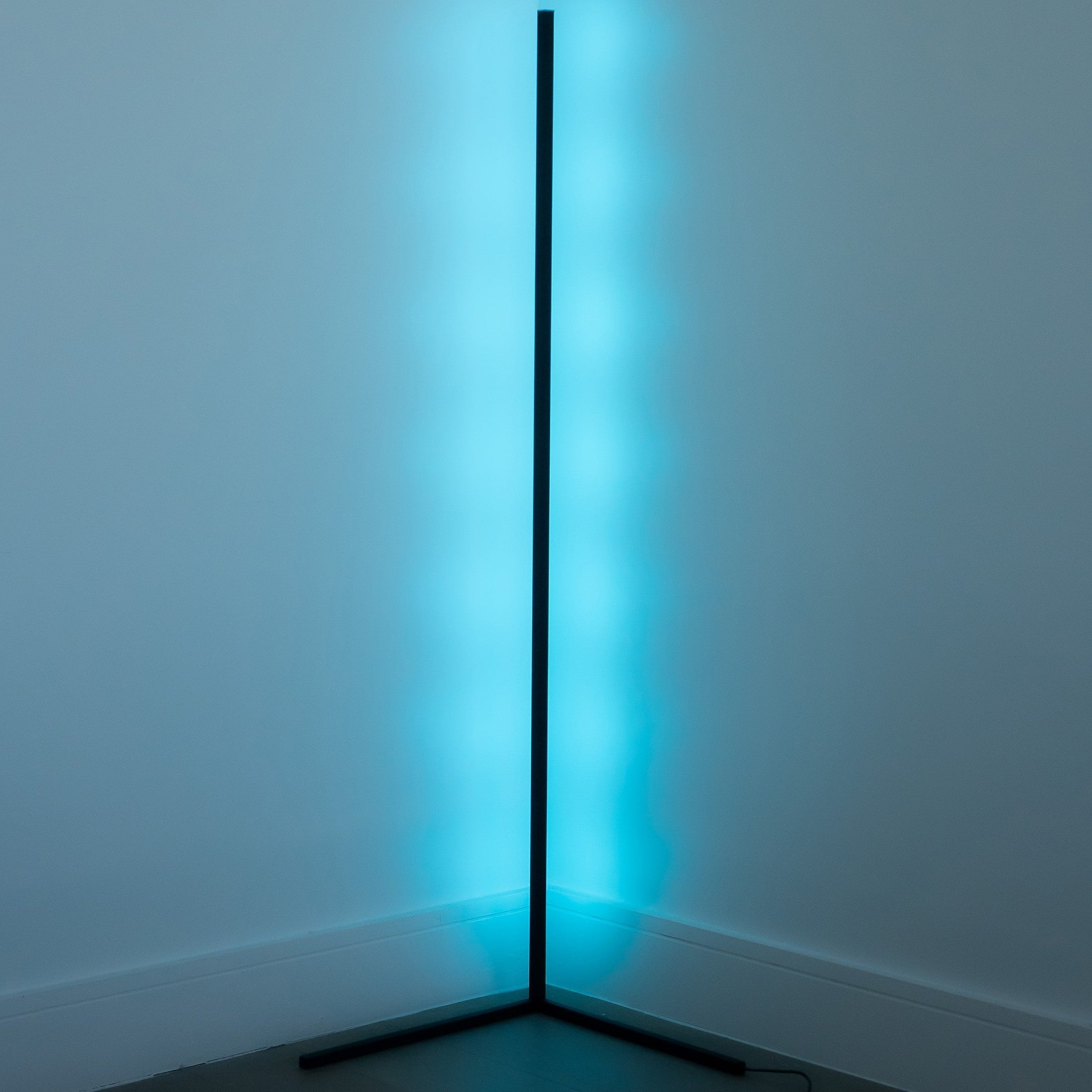 Slimme LED Corner Lamp – Minimalistische Staande Hoeklamp met Dimbare Verlichting
