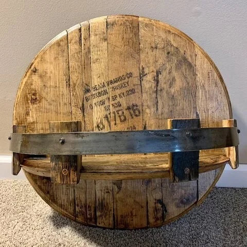 Houten Drankdisplay Voor Stijlvolle Presentatie & Unieke Interieurs