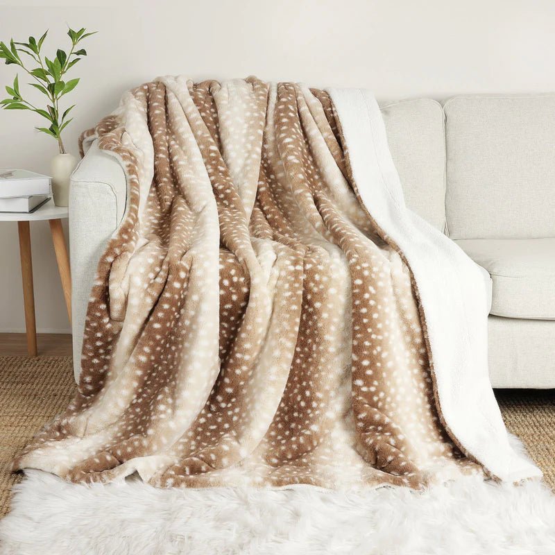 WildCozy Plaid – Zachte Faux Fur Deken Met Hert Design