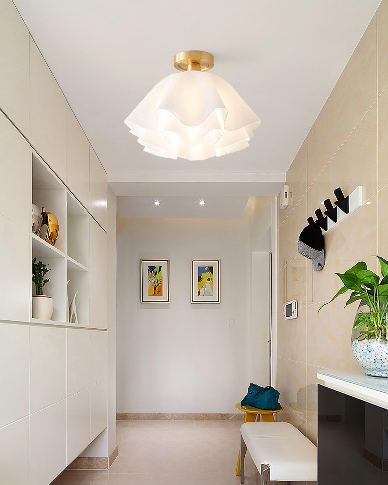 Moderne Plafondlamp van Koper met Gevouwen Design en LED Verlichting
