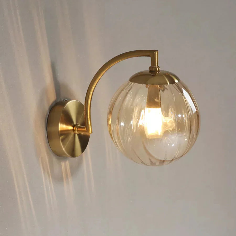 Luxe Glazen Wandlamp met Kandelaar Design voor een Elegante Sfeer