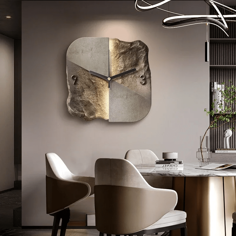 StoneAura Wall Clock – Moderne Zandsteen Wandklok Met 3D Reliëf & Stil Quartz Mechanisme