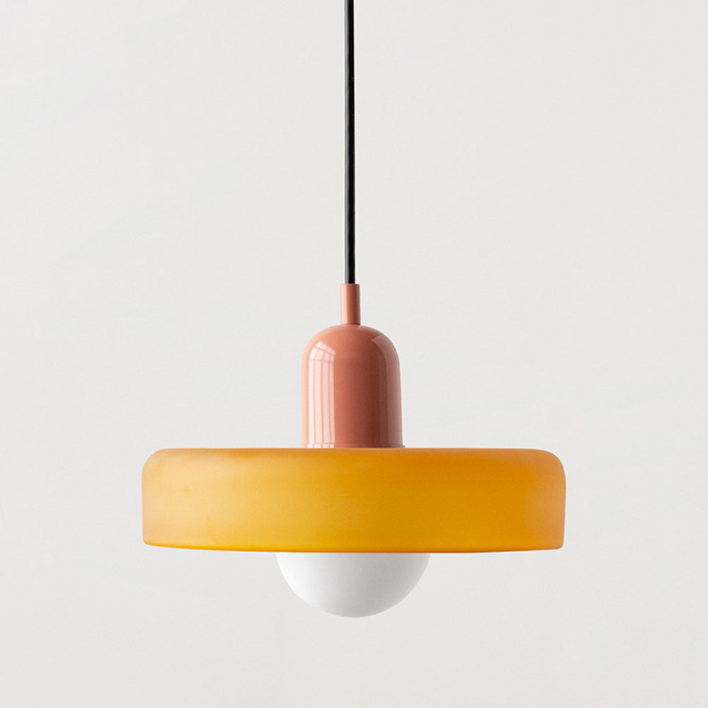 Kleurrijke Bauhaus Hanglamp Met Tijdloos Glasontwerp