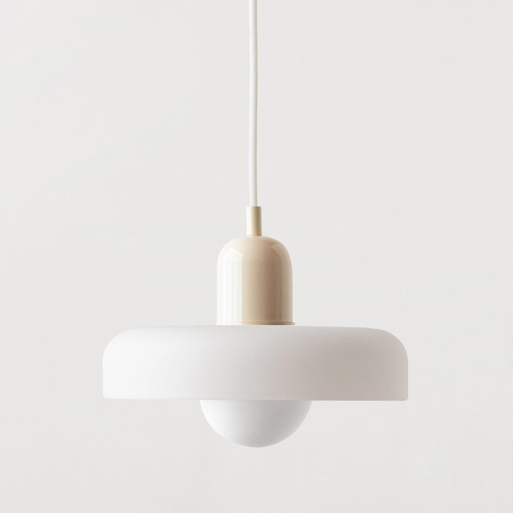 Kleurrijke Bauhaus Hanglamp Met Tijdloos Glasontwerp