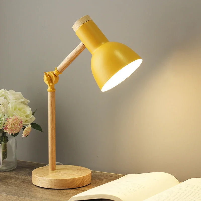 Verstelbare Scandinavische Tafellamp van Hout - Kleurrijk & Verstelbaar Design