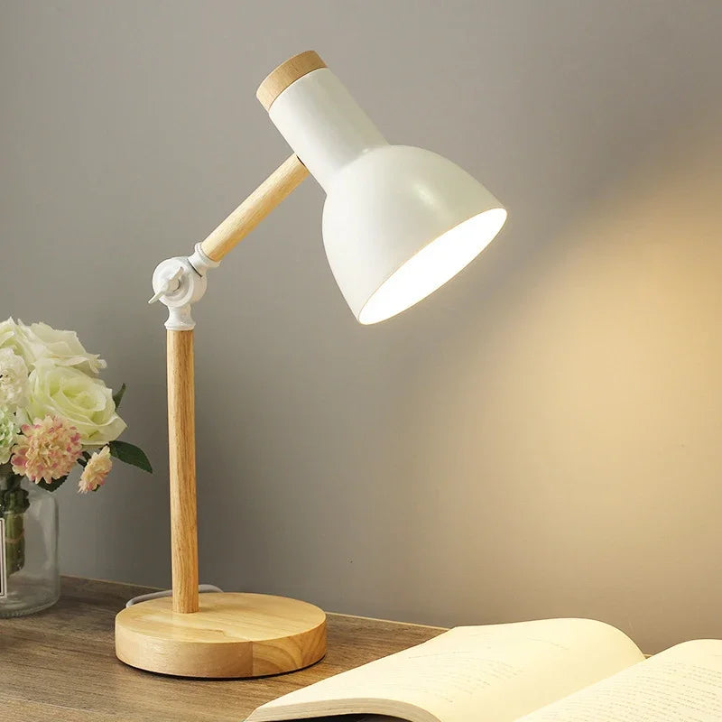 Verstelbare Scandinavische Tafellamp van Hout - Kleurrijk & Verstelbaar Design
