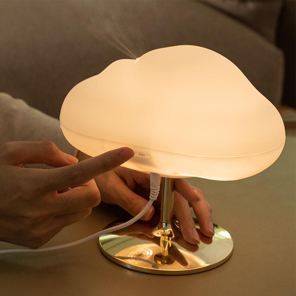 Wolkvorm Aroma Diffuser Voor Een Rustgevende En Sfeervolle Ruimte
