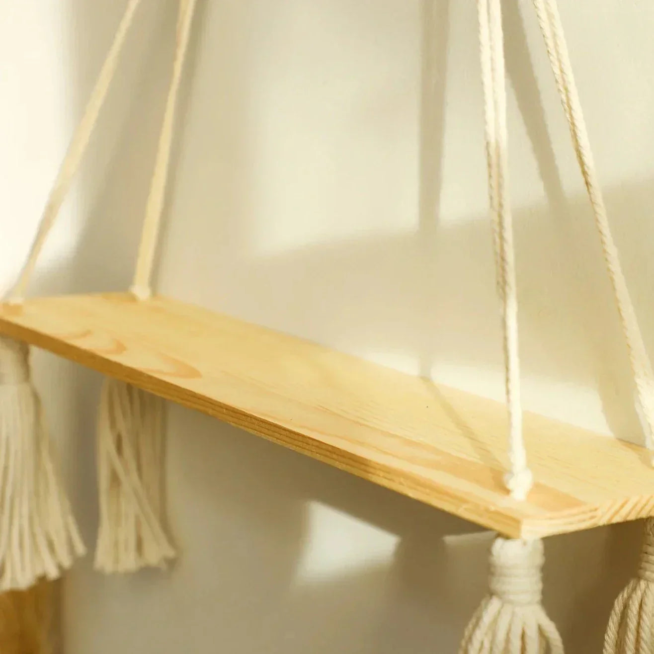Boho Wandplank – Houten Wandplank Met Hanggreep Voor Warme & Stijlvolle Wanddecoratie