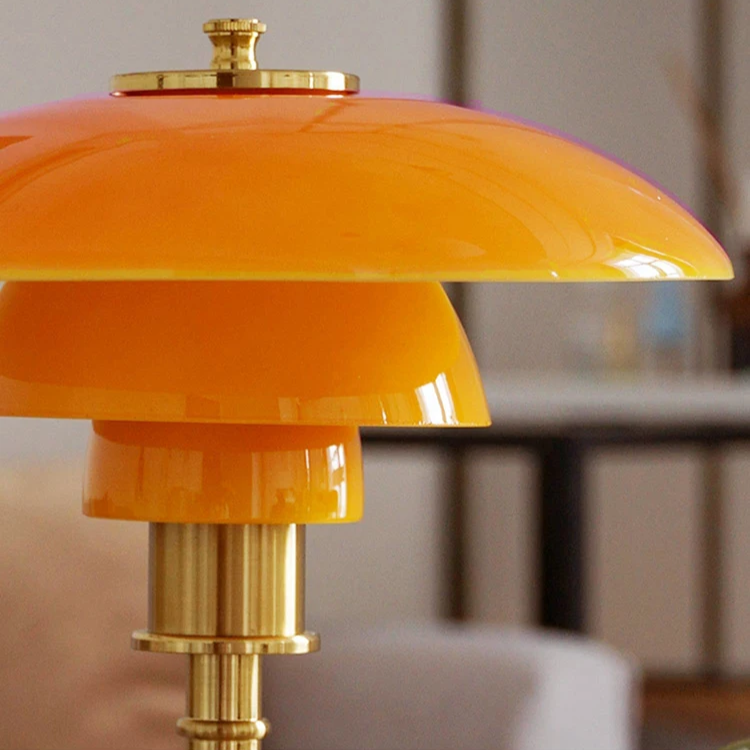 Tøve - Deense Designer Tafellamp | Scandinavische Tafellamp met Warm LED Licht