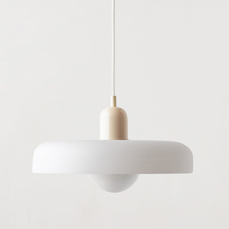 Kleurrijke Bauhaus Hanglamp Met Tijdloos Glasontwerp