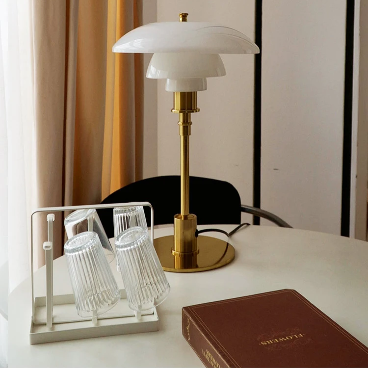 Tøve - Deense Designer Tafellamp | Scandinavische Tafellamp met Warm LED Licht