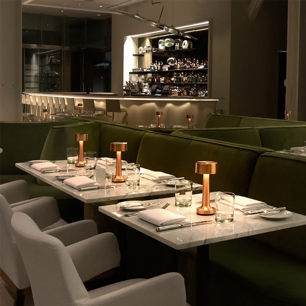Dimbare LED Tafellamp Voor Restaurant, Bar & Thuisgebruik – Oplaadbaar & Stijlvol Design