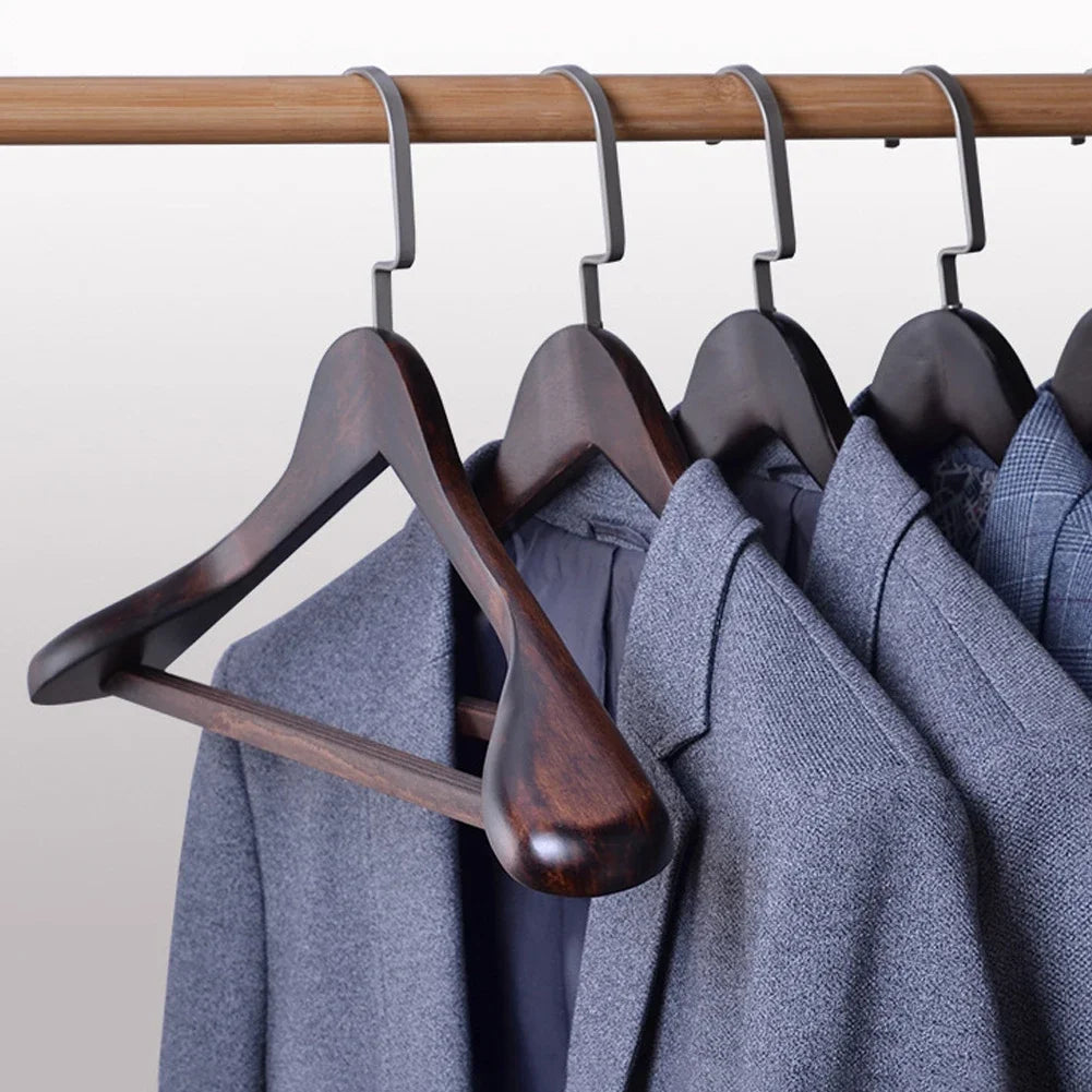 Luxe Houten Kledinghangers Met Elegant Design Voor Een Stijlvolle Garderobe