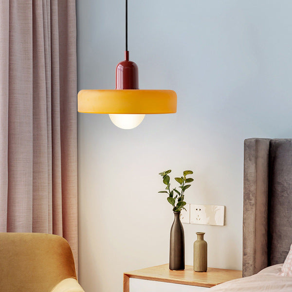 Kleurrijke Bauhaus Hanglamp Met Tijdloos Glasontwerp