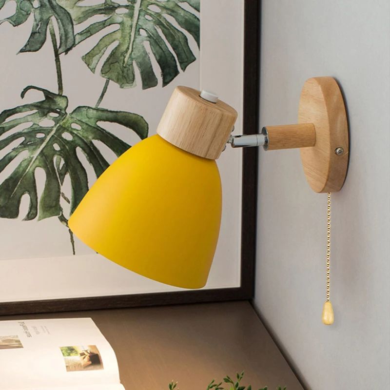 Scandinavische Moderne Wandlamp van Hout met Schakelaar