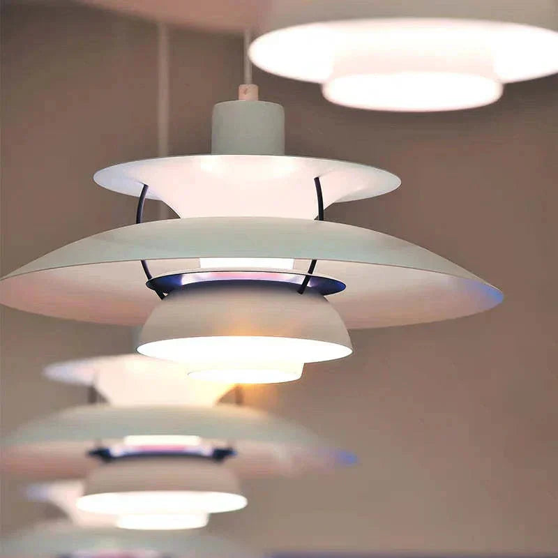 Moderne LED Hanglamp Met Scherm – Kleurrijk Metaaldesign – E27 Fitting