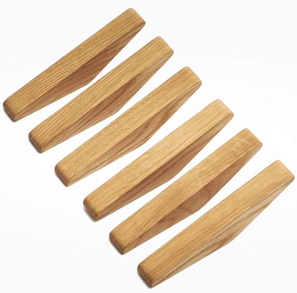 Minimalistische Houten Wandhaken Voor Een Stijlvolle En Opgeruimde Hal