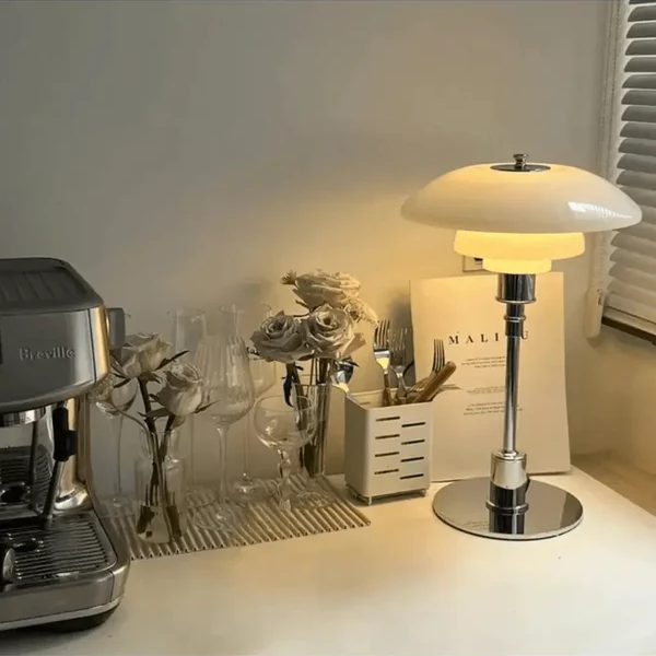 Tøve - Deense Designer Tafellamp | Scandinavische Tafellamp met Warm LED Licht